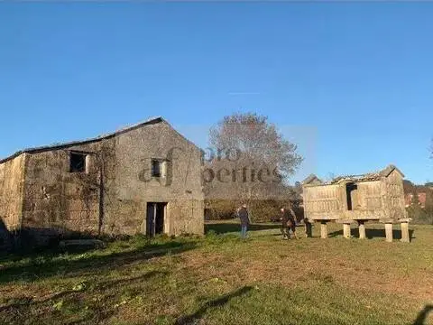 Casa rústica en calle Po-313, 21 -13