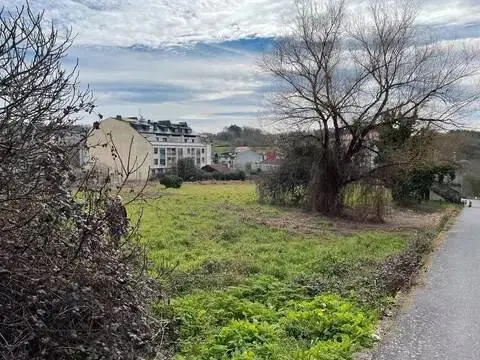 Terreno en calle Ou-208, 9