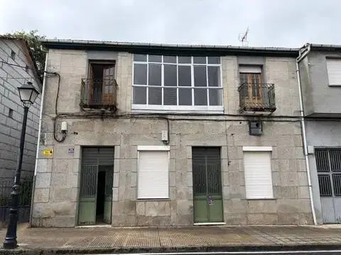 Casa adosada en Baños de Molgas