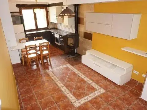 Casa rústica en Araico