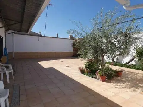 Chalet en Bolaños de Calatrava