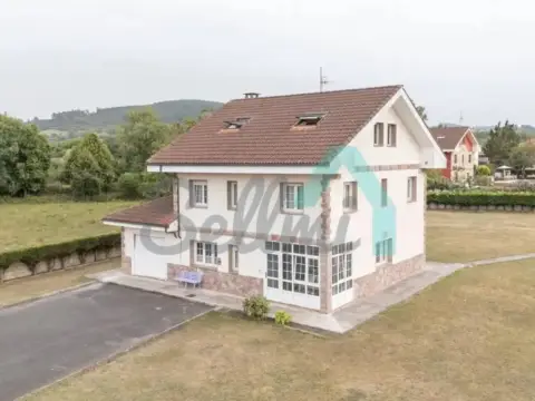 Chalet en Villaviciosa