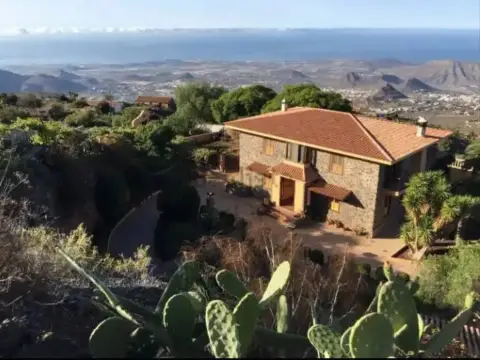Chalet en Camino Real de Altavista