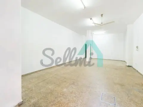 Local comercial en La Felguera