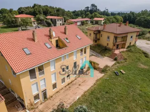 Edificio en Llanes