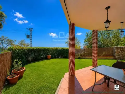 Chalet en Poyales del Hoyo