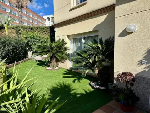 Chalet en Fenals-Santa Clotilde
