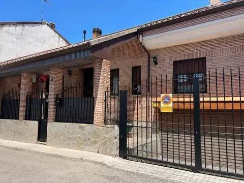 Casa adosada en San Benito-Soledad-Hispanidad