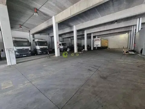 Nave industrial en Mos