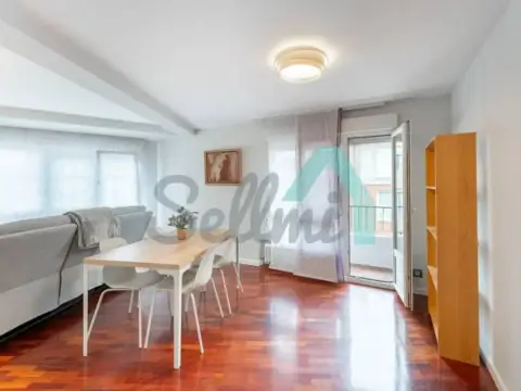 Piso en Pumarín-Teatinos
