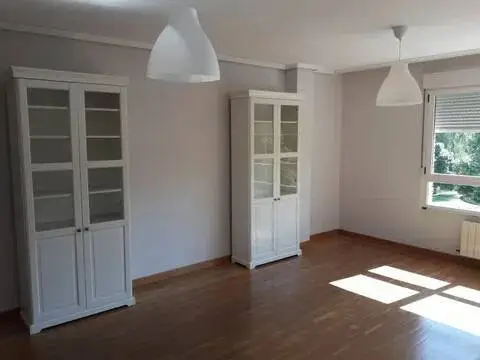 Piso en Avenida de Santiago Amón