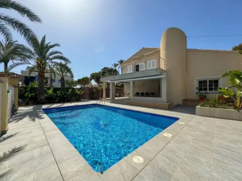 Chalet en Orihuela
