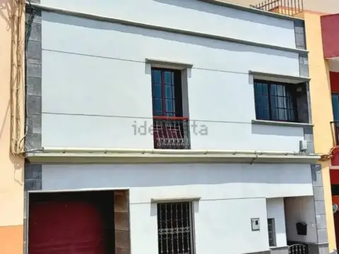 Chalet en Transversal Primera Mario Marrero Fariña