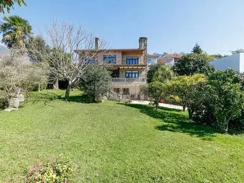 Chalet en Moaña