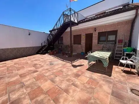 Casa adosada en San Benito-Soledad-Hispanidad