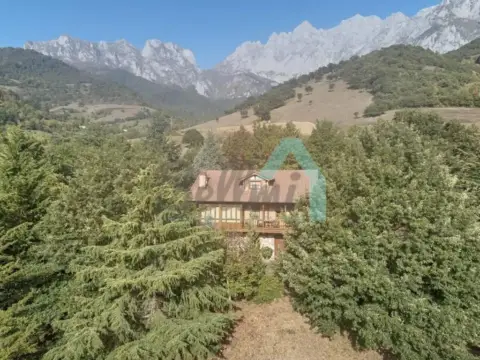 Chalet en Camaleño