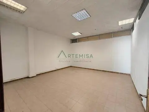 Local comercial en Alto del Castaño