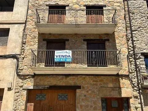 Casa – La Baronia de Rialb