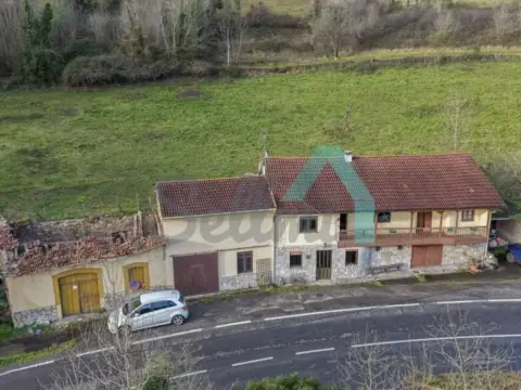 Casa – Oviedo
