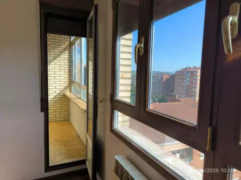 Piso en Lakua-Arriaga
