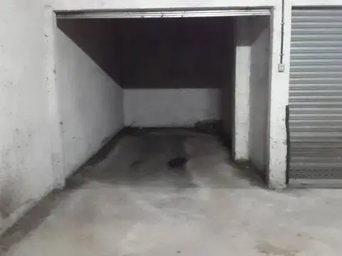 Garaje en calle de Manuel Murguía