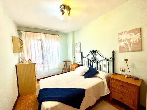 Piso – Gijón / Xixón, La Calzada
