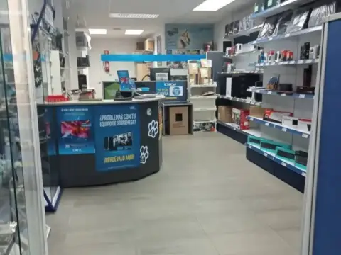 Local comercial en Carrer del Doctor Ferran
