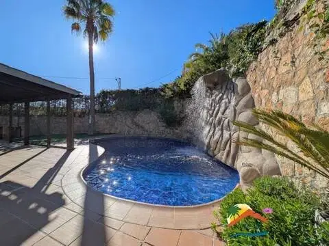 Chalet en Passatge de Portugal