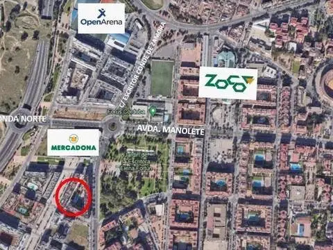 Piso en Ciudad Jardín-Zoco