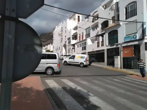 Garaje en calle del Dorado