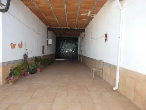 Chalet en Bolaños de Calatrava
