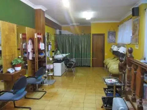 Local comercial en Canido