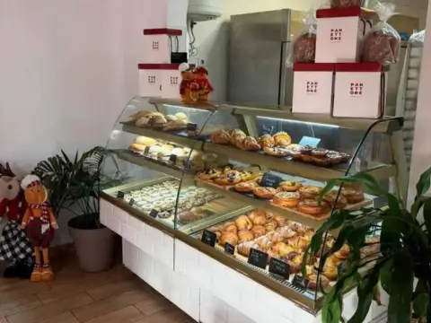 Local comercial en calle Piedra Redonda