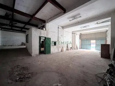 Local comercial en Plaza de España