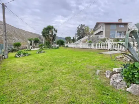 Chalet en Castro Urdiales