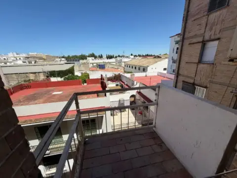 Piso en calle San Pedro