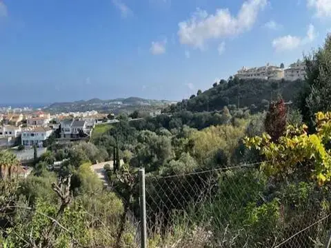 Terreno en Hipódromo-Cerrado del Águila