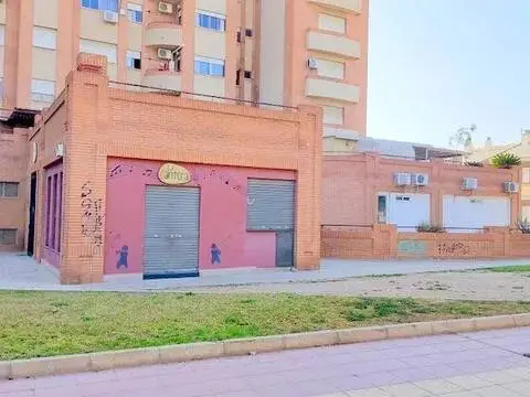 Local comercial en El Puntal