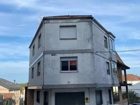 Edificio en O Carballiño
