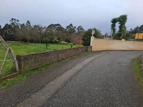Terreno en calle de la Atalaia