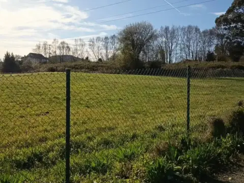 Terreno en La Pumariega (Muros de Nalón)