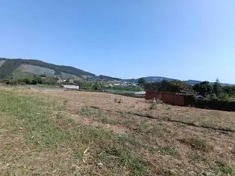 Terreno en El Feal-Xuvia
