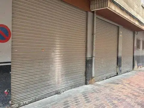 Local comercial en Poble de Ponent