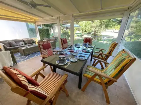 Chalet en Lepe