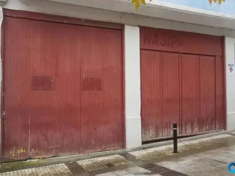 Local comercial en Erdialdea