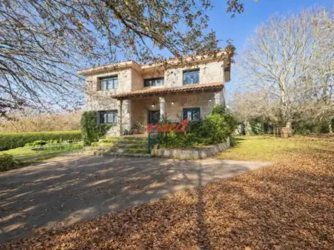 Chalet en Amoeiro