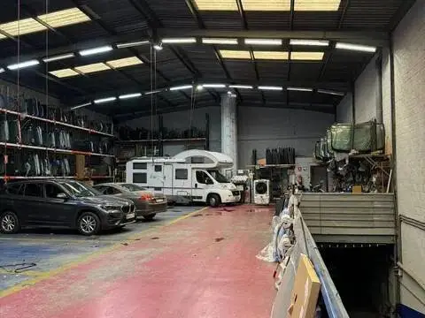 Nave industrial en El Pinillo