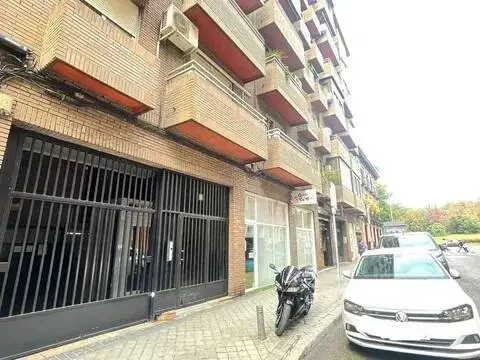 Garaje en Imperial