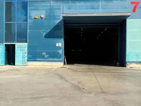 Nave industrial en calle Ap-7, 25