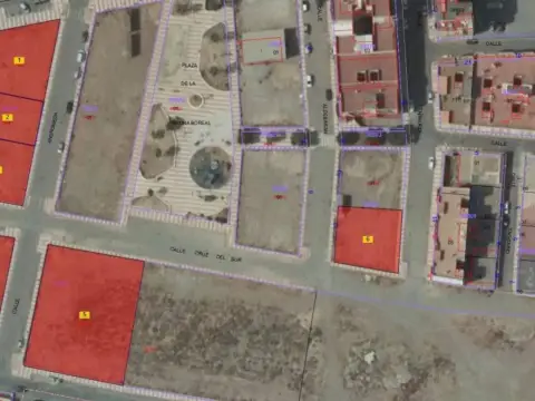 Terreno en calle Orión